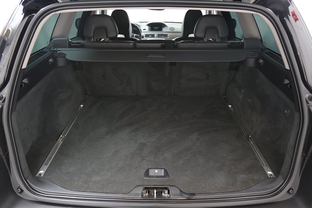 Volvo XC70 D4 181hk Classic Summum Aut Skinn Värmare Dragkrok 2016
