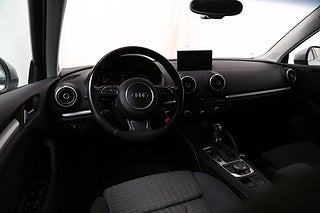 Sedan Audi A3 13 av 22