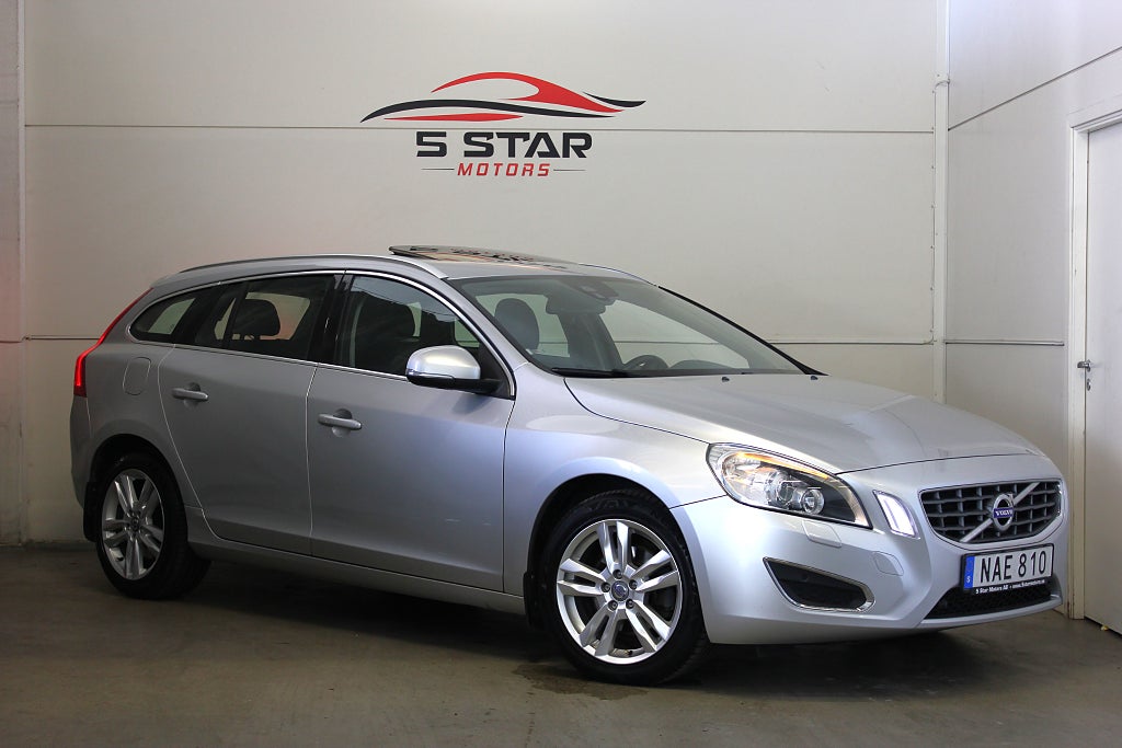Volvo V60 D4 Geartronic Summum Automat Taklucka | GPS |Bluetooth 