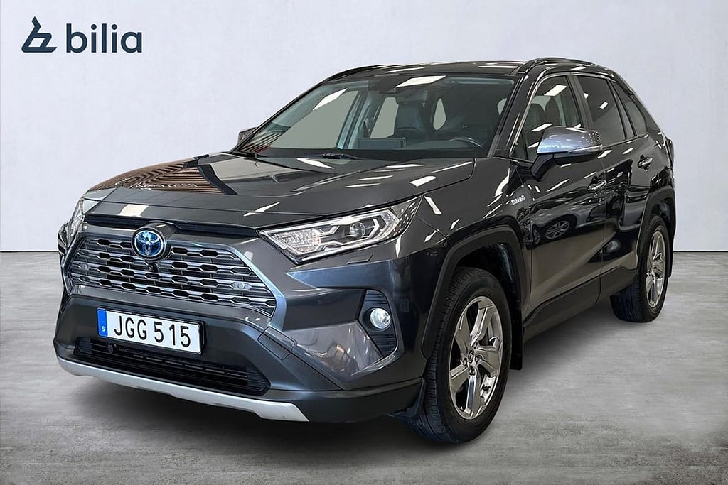 Toyota RAV4 2,5 Executive Panorama / JBL / Drag / M-värm