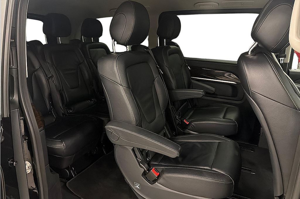 Mercedes-Benz V 250d 3.1t 7-sits Drag, Läder, Navi, Kamera