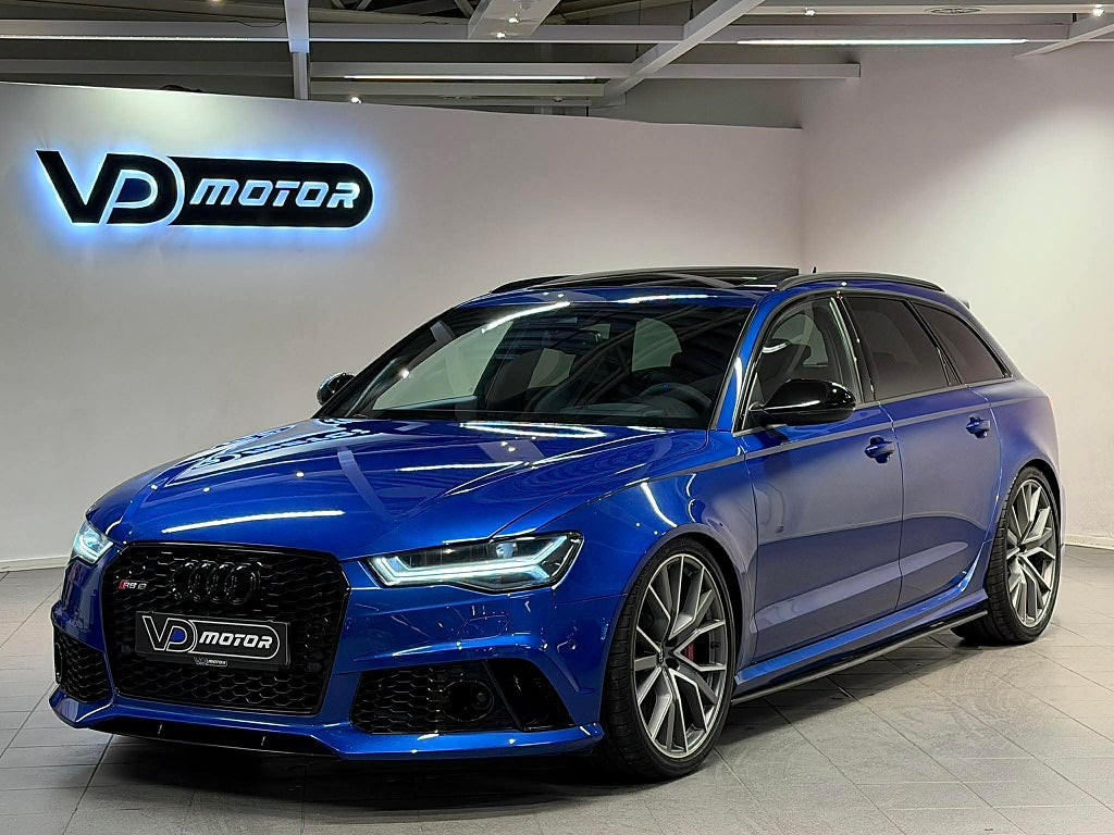 Audi RS6 Performance Exclsuive Design Pano HuD Bose SC Sv-såld 
