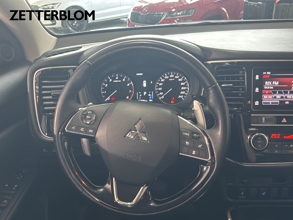 Kombi Mitsubishi Outlander 12 av 15