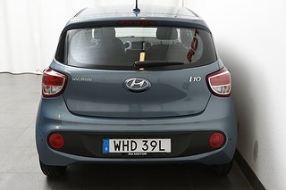 Halvkombi Hyundai i10 7 av 23