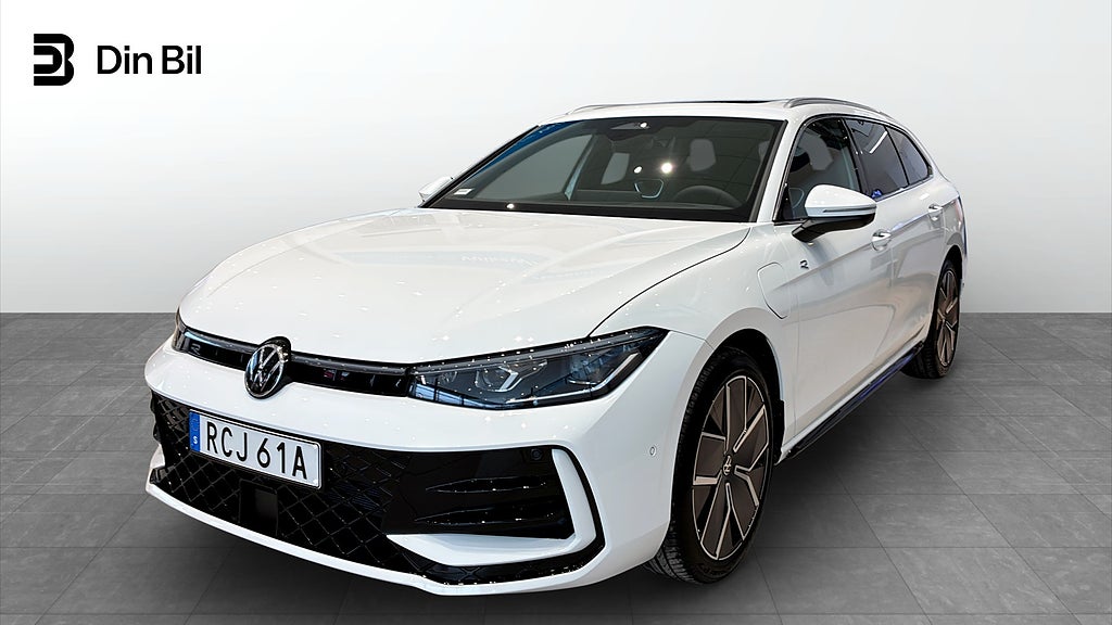 Volkswagen Passat EHYBRID 272 DSG6 R-LINE