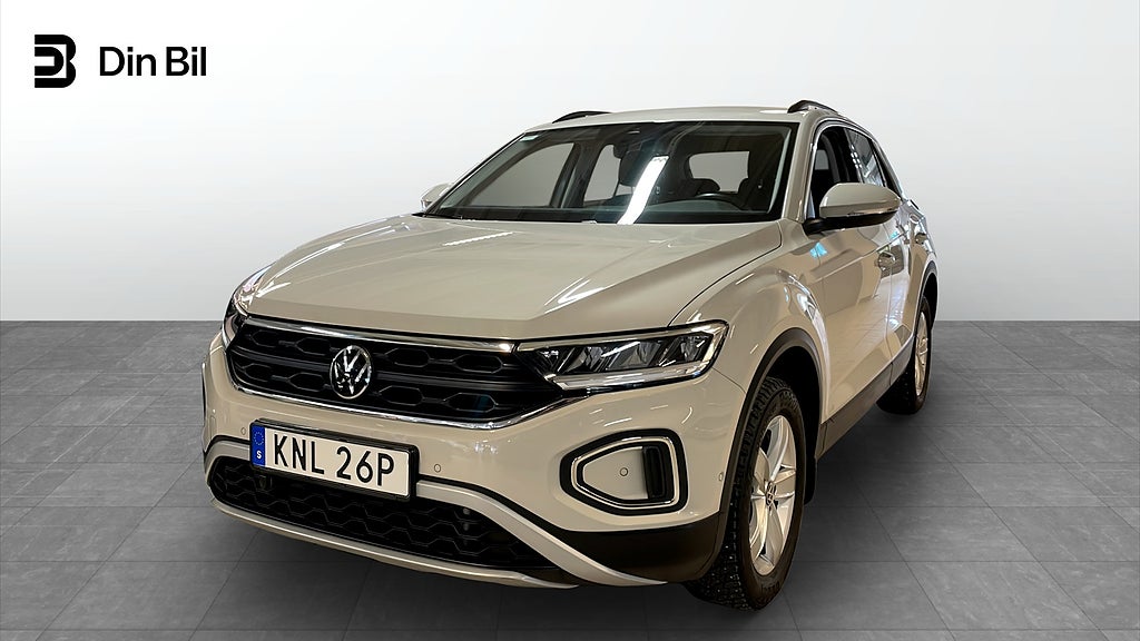 Volkswagen T-Roc 1.5 TSI 150hk DSG Life MoK-Värm V-Hjul ingår