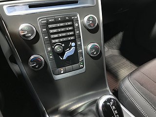 SUV Volvo XC60 16 av 20