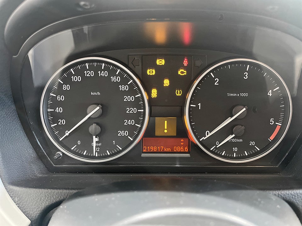 Bild på BMW 320D Touring 184hk Xdrive BLUETOOTH