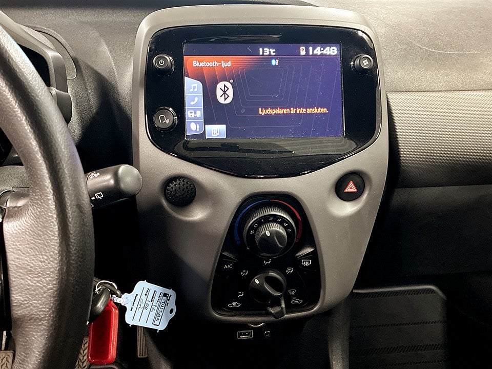 Bild på Peugeot 108 5D Active 1.0 VTi 72hk BACKKAMERA