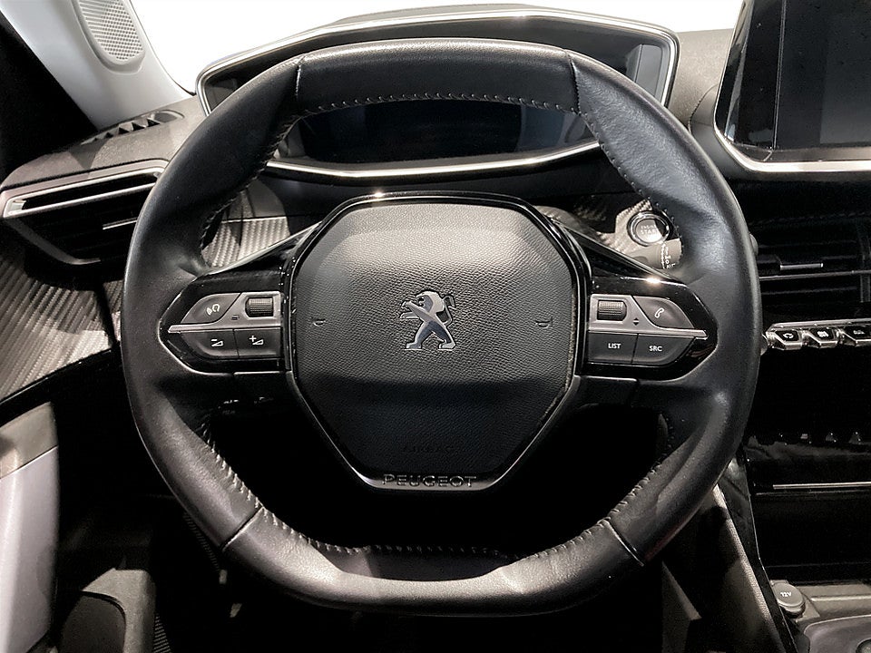 Bild på Peugeot 2008 Allure 1.2 PT 100hk KAMPANJRÄNTA 3,99%