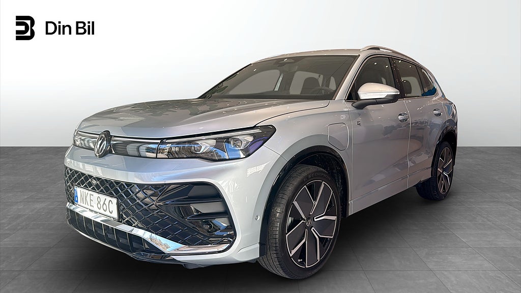 Volkswagen Tiguan Tiguan R-line eHybrid 272hk Privatleasingkampanj