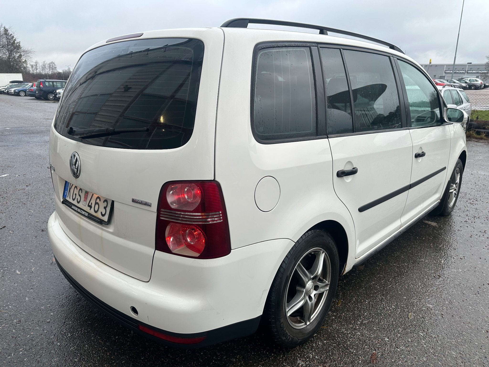 Volkswagen Touran 2007, bild 3/37