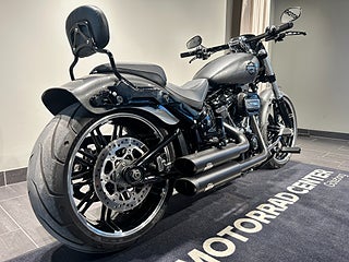 Harley-Davidson Breakout /3,45%/Dr. Jekill Bomb/Defiance/Edgecut/Screaming Eagle