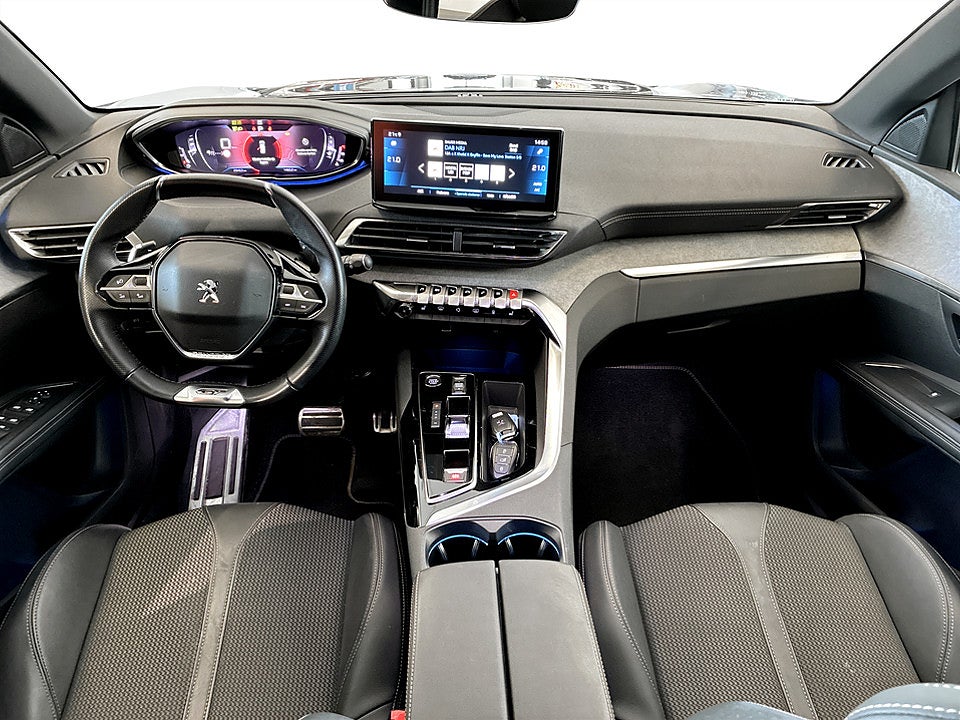 Bild på Peugeot 5008 GT 1.2 PT 130hk Aut 7-SITS B-KAMERA CARPLAY