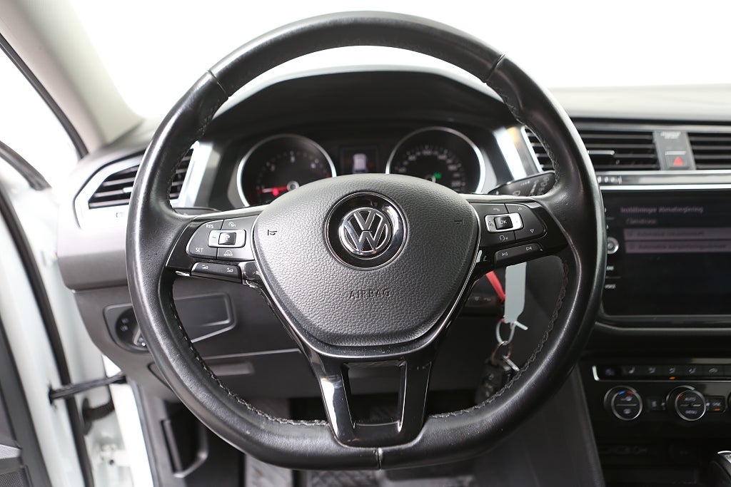 Volkswagen Tiguan Allspace 2,0 TDI 150hk 4M DSG D-värm Drag 2018