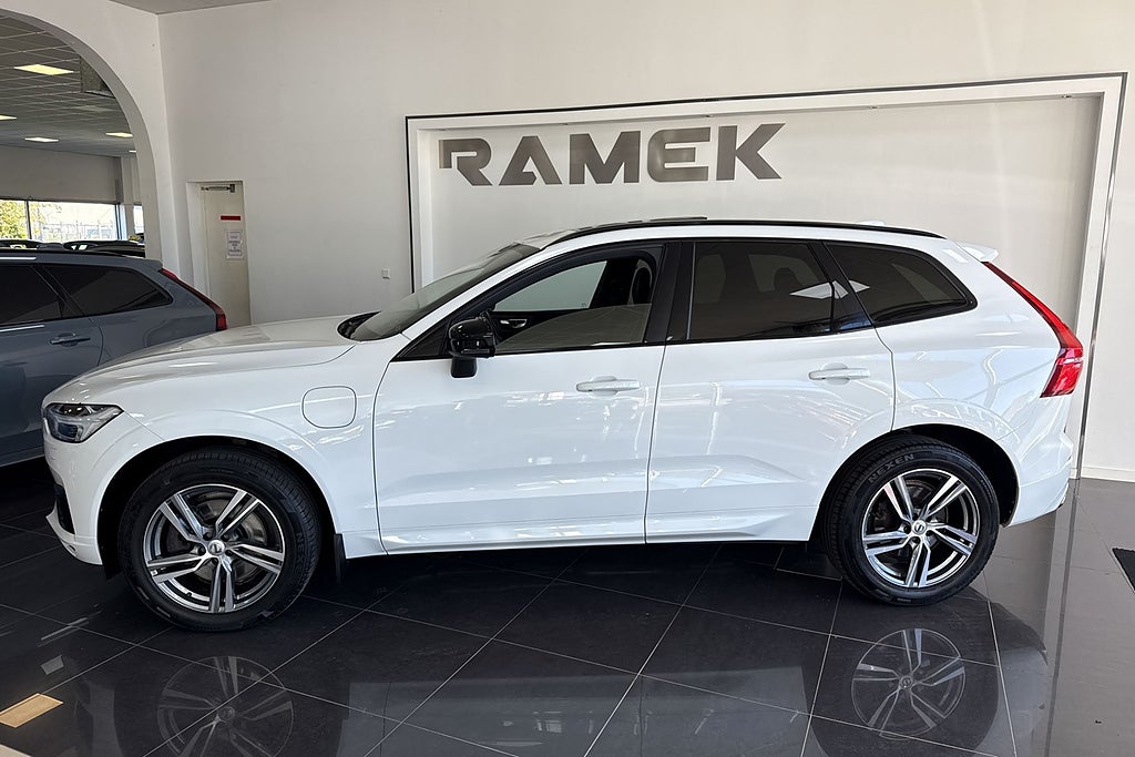 Volvo XC60 2020 - miniatyr 3