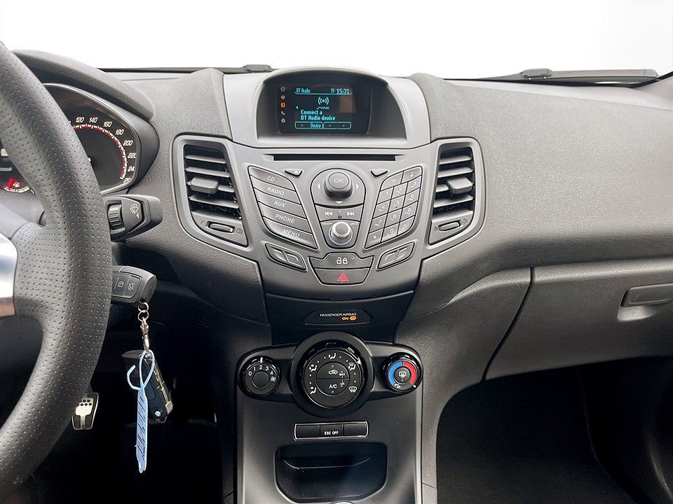 Bild på Ford Fiesta ST 3D 182hk FARTHÅLLARE BLUETOOTH