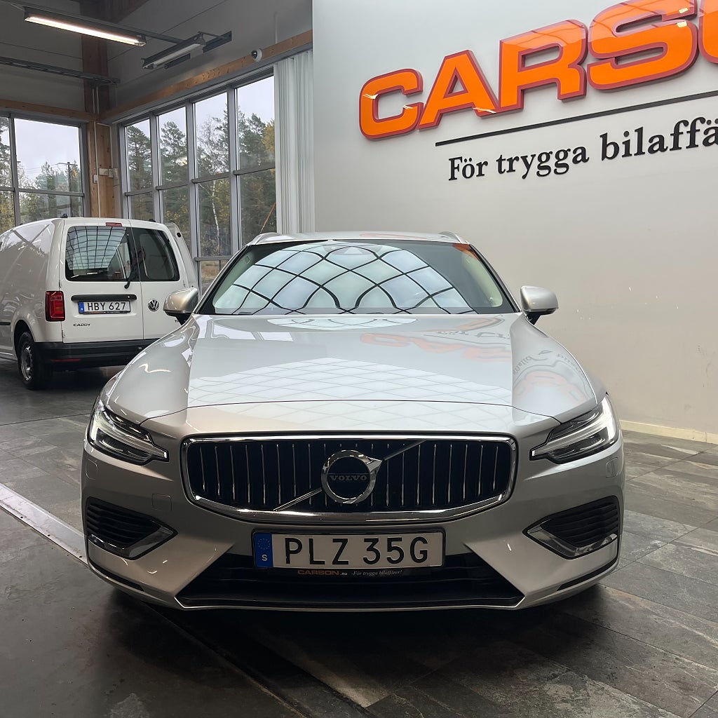 Volvo V60 T8 Twin Engine AWD Inscription Carplay Värmare Drag