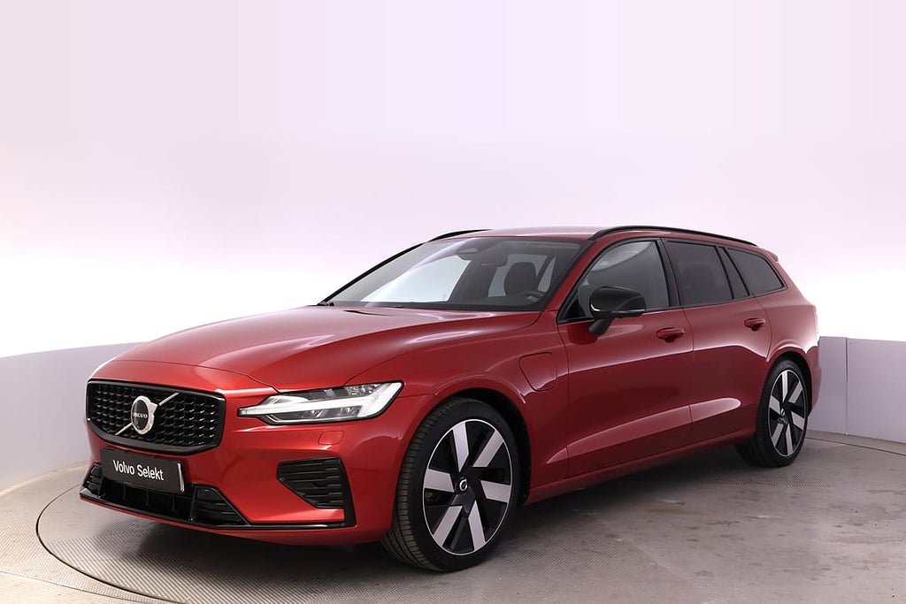 Volvo V60 Recharge T6 Plus Dark **SELEKT** DRAG