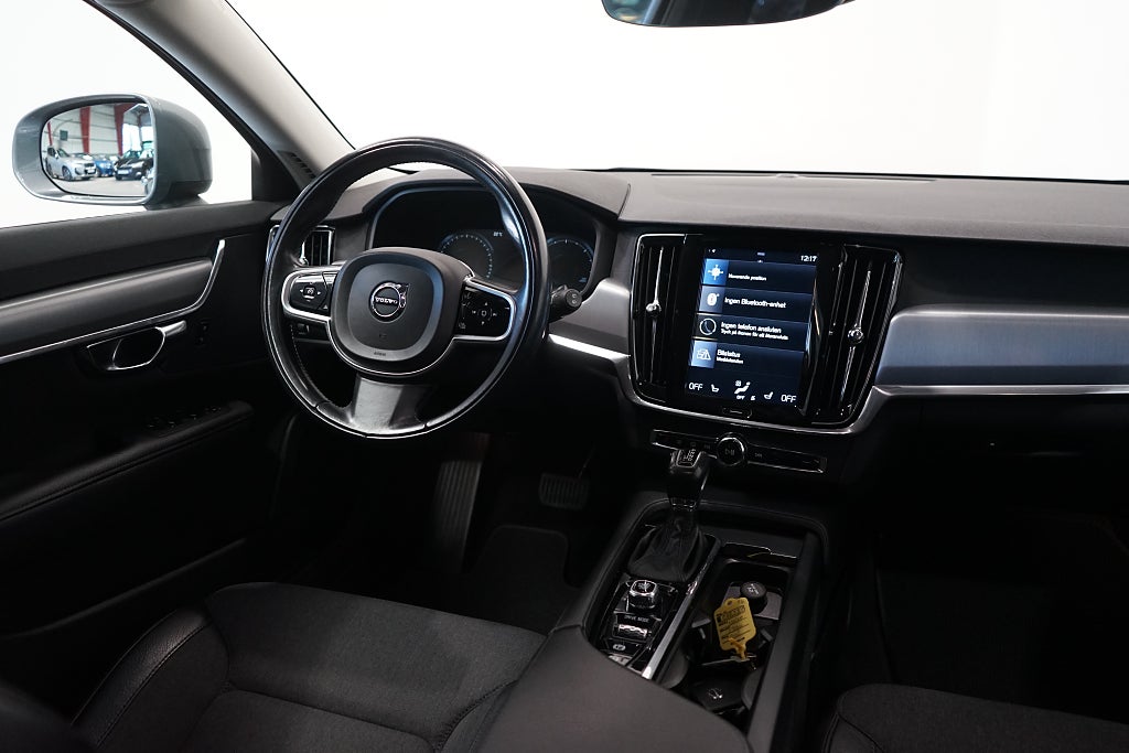 Volvo V90 Cross Country D5 AWD Automat Värmare Dragkrok 235hk