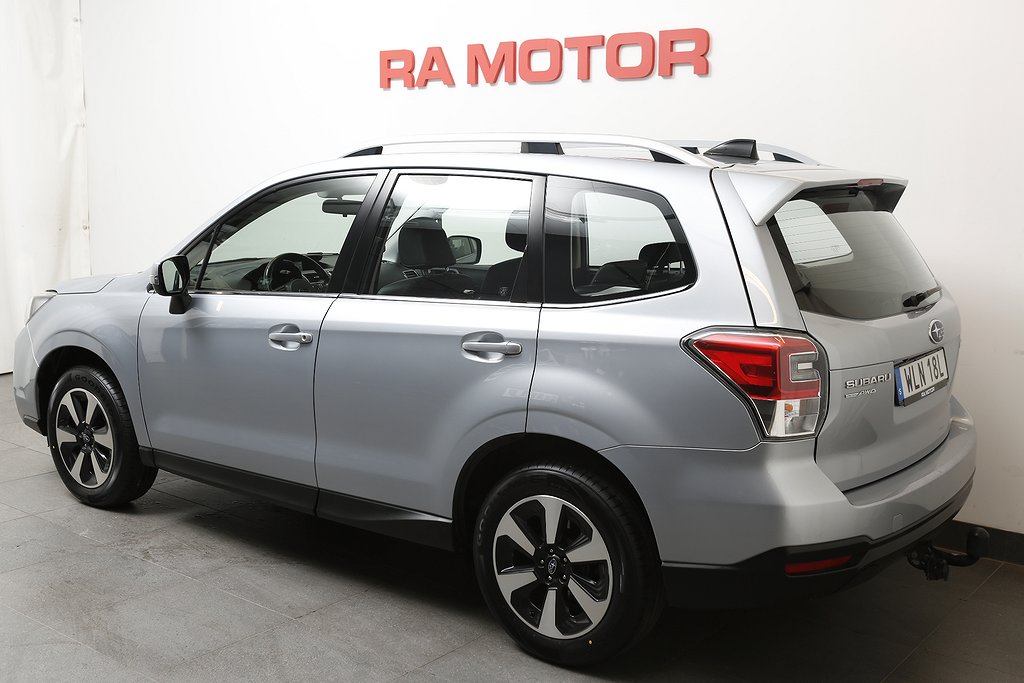 Subaru Forester 2,0i XL 150hk AWD Aut Motorv Dragkrok 2019
