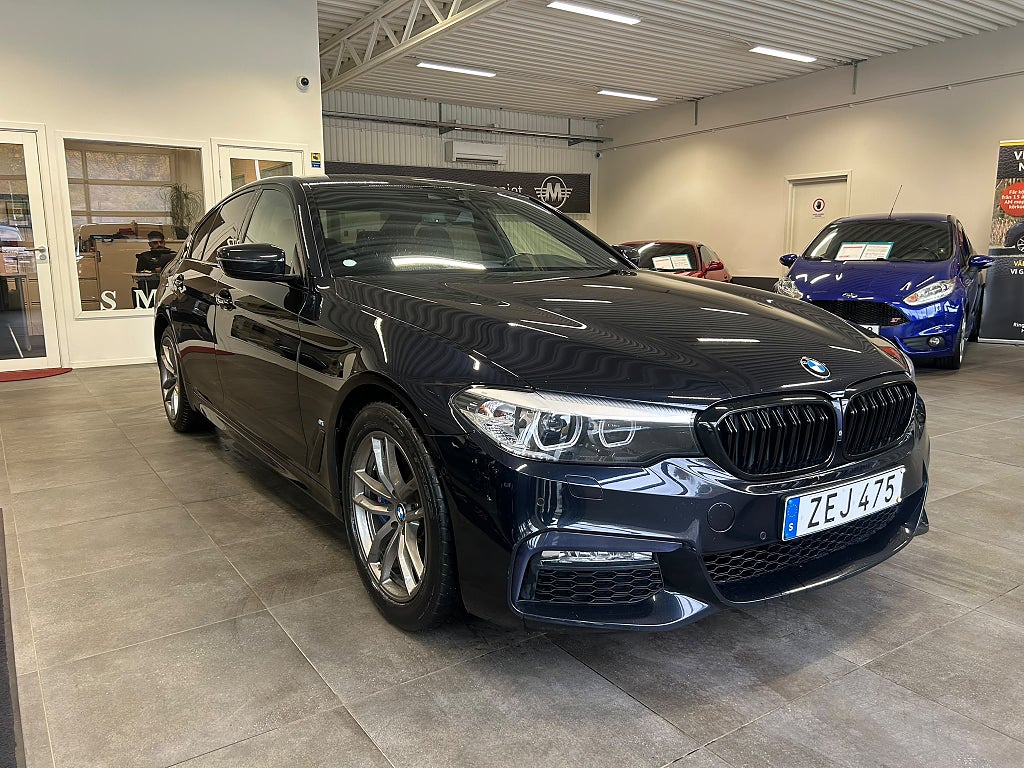 BMW 530e iPerformance Sedan M Sport 360° kamera Keyless Elstol