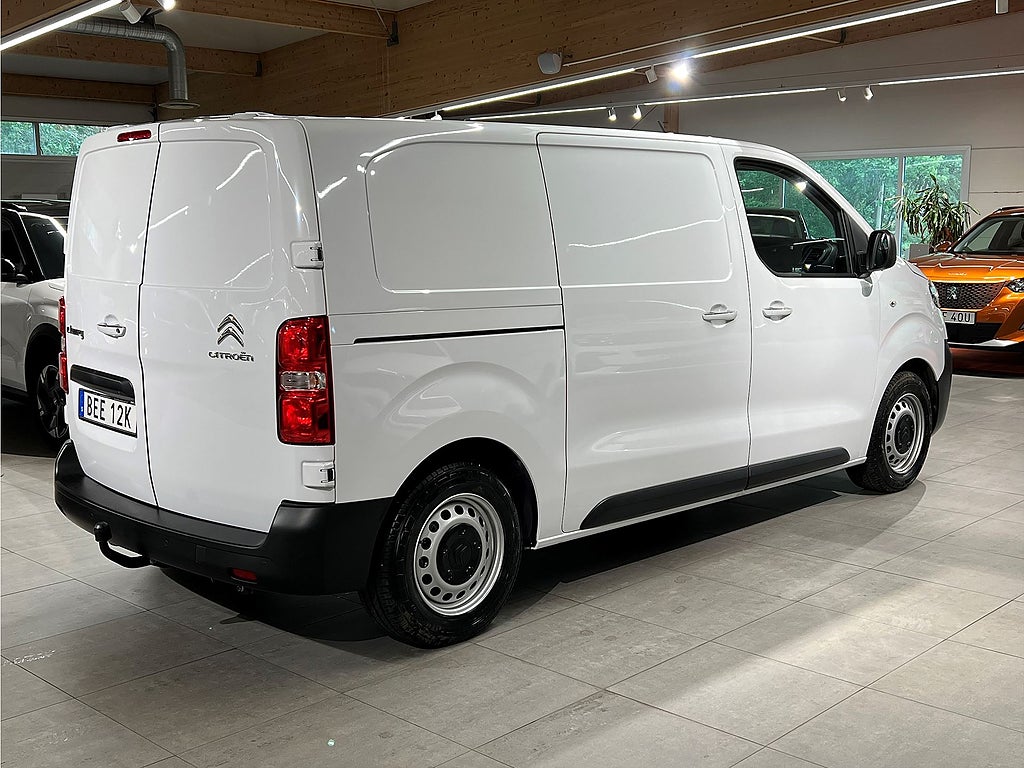 Bild på Citroën e-Jumpy Business Premium 75kWh 136hk Aut L2 - KEYLESS,NAV,DRAG