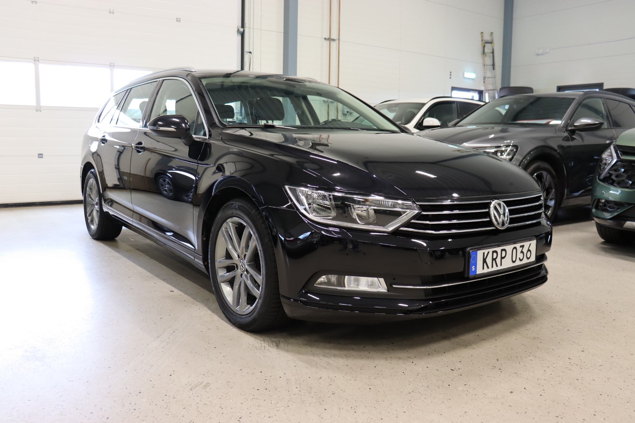 Volkswagen Passat 2015, bild 2/56