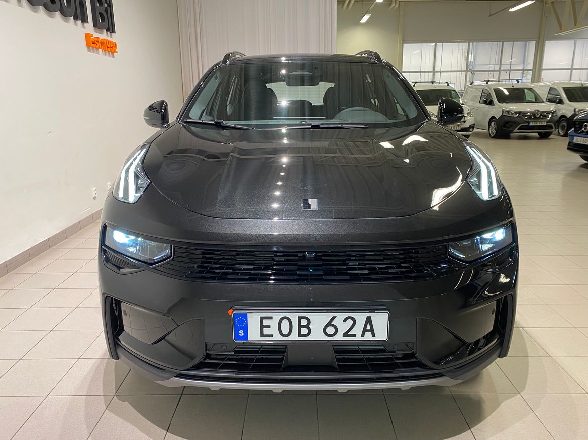 Lynk & Co 01 Core PHEV LAGERBILSKAMPANJ 2025, bild 7/25