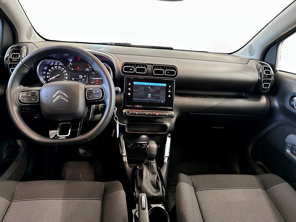 Bild på Citroën C3 Aircross Shine 1.2 PT 130hk Aut - CARPLAY, P-SENSORER