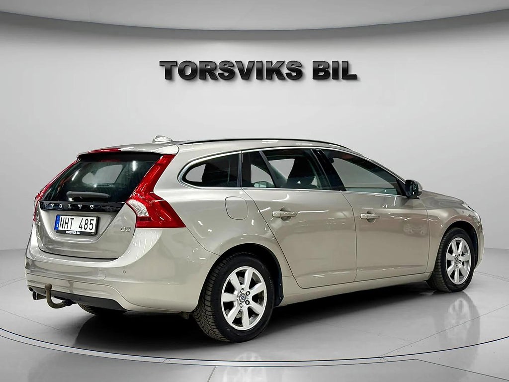 Volvo V60 D3 Momentum Gps Lucka Rattvärme  2 Ägare - miniatyr 6