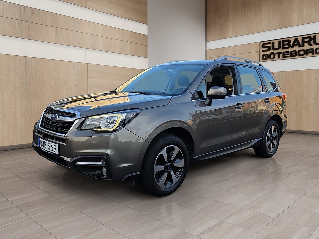 Subaru Forester  2.0D  XS Aut AWD *Värmare* (147hk) 