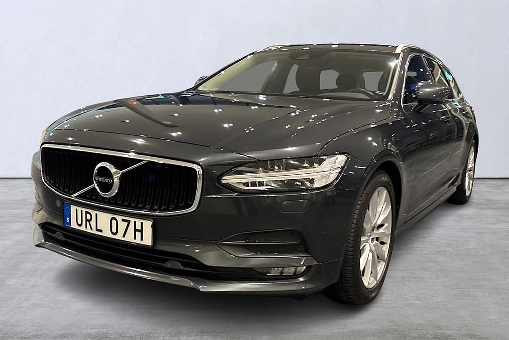 Volvo V90 D3 Momentum Advanced Edition