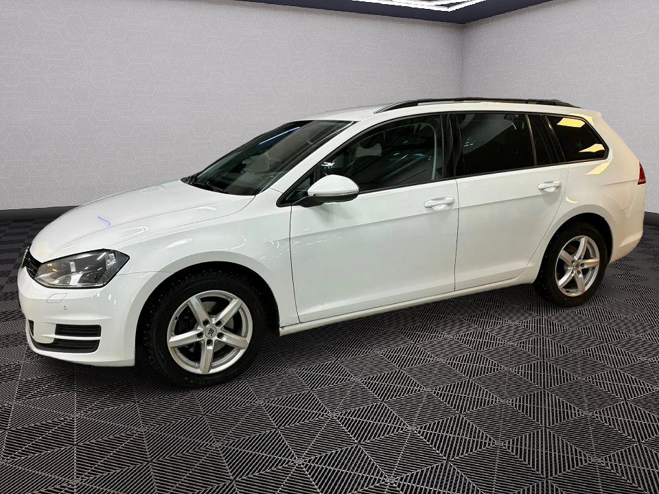 Volkswagen Golf Sportscombi 1.6 TDI DPF BMT Euro 5