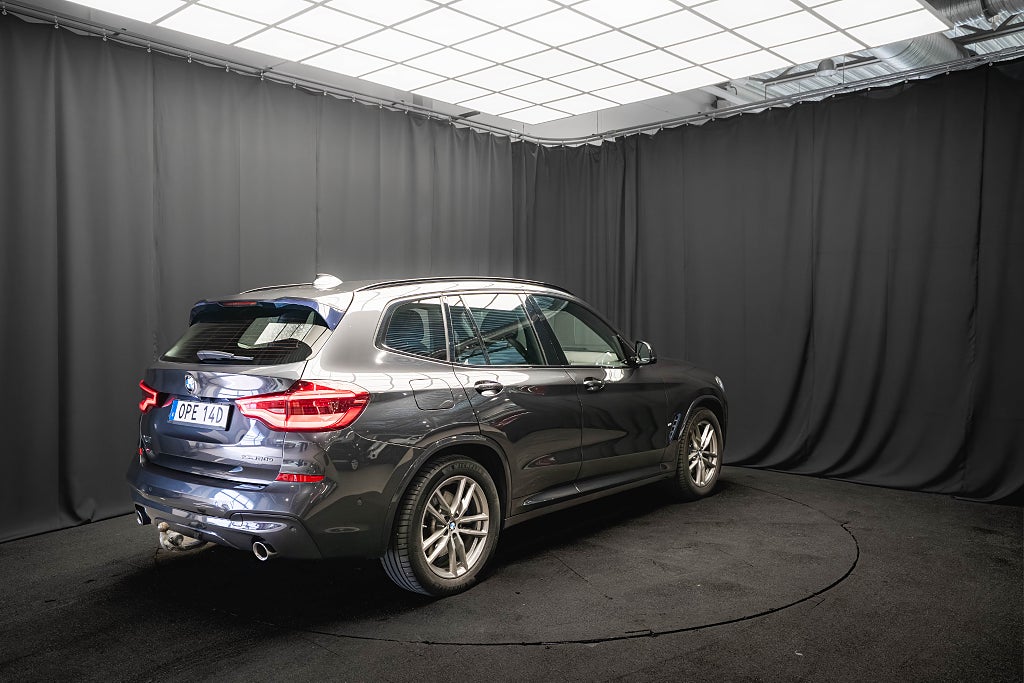 BMW X3 xDrive30e M Sport DRAG H/K KAMERA COCKPIT 1-ÄGARE 292hk