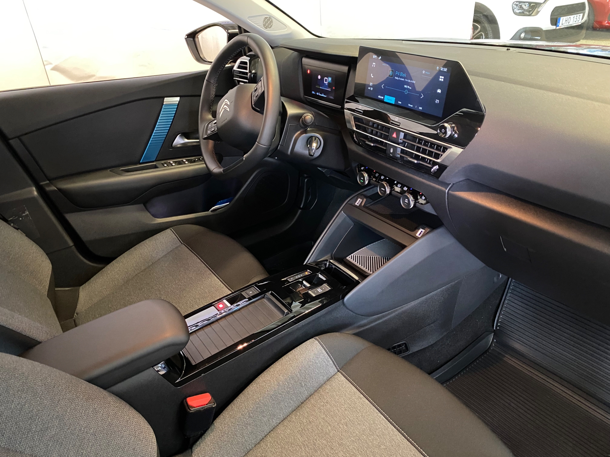 Citroen E-C4 NYA FEEL ELECTRIC 50 kWh 2022, bild 6/42