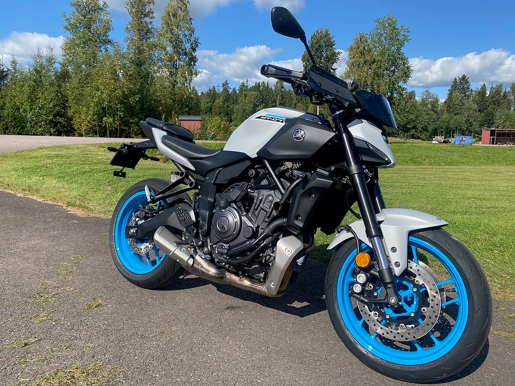Yamaha MT 07 Y-AMT Demo Köp Online 