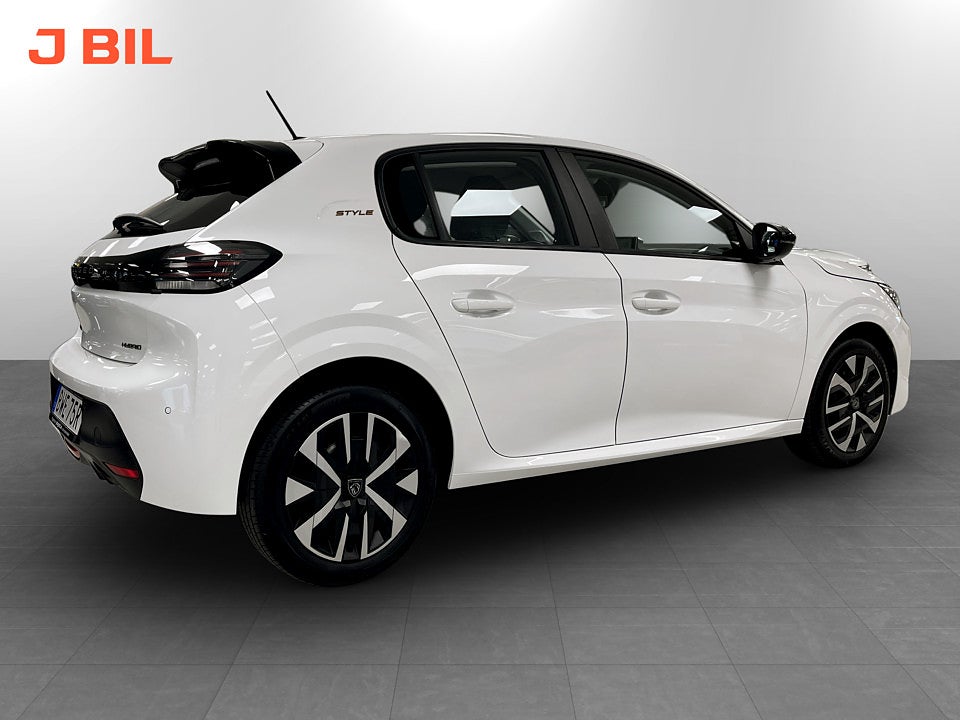 Bild på Peugeot 208 Style Hybrid 100hk Aut CARPLAY BACKSENSORER