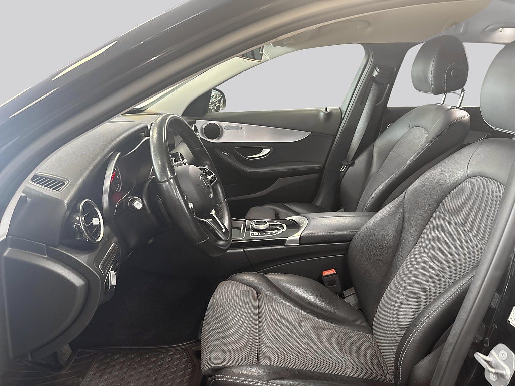 Mercedes-Benz C 220d 4MATIC 9G-Tronic Avantgarde