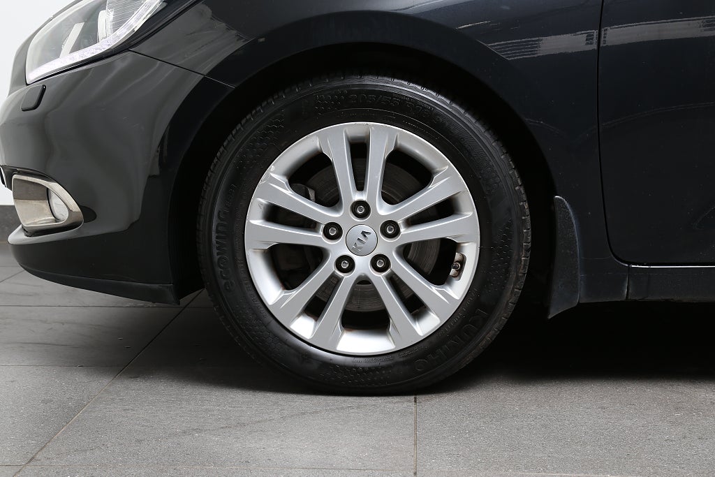 Kia Ceed 1,6 CRDi 128hk ECO Komfort Kombi Nybesikt Motorvärmare 2015