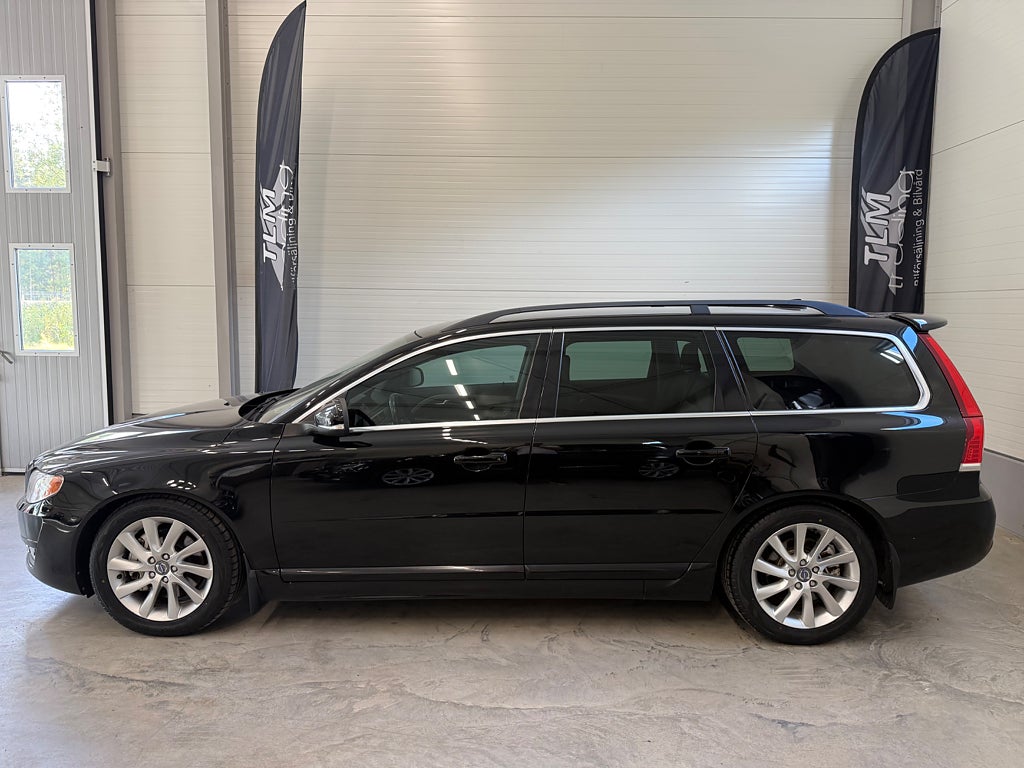 Volvo V70 D4 AWD AUT DRAG VOC MOMENTUM 181HK