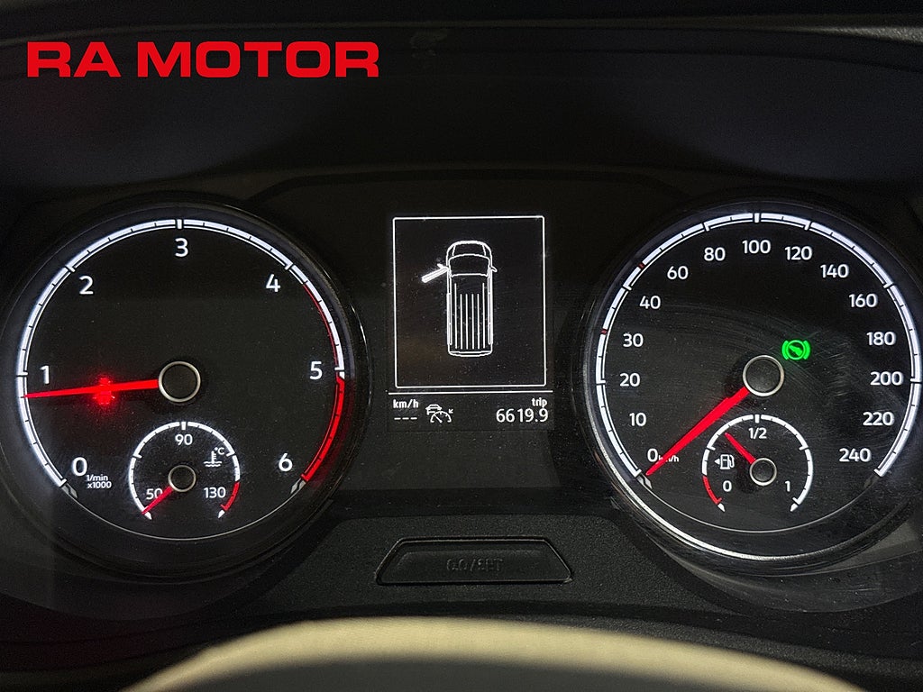 Volkswagen Transporter T30 2.0 TDI 150hk 4Motion Premium | Drag | Moms | 2021
