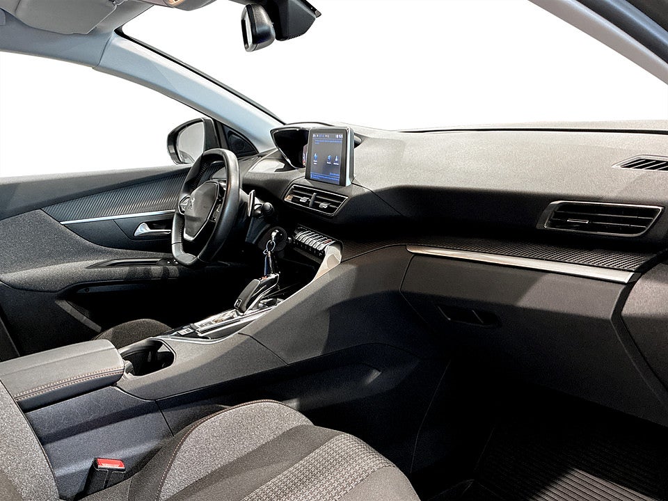 Bild på Peugeot 3008 Active 1.5 BHDi 130hk Aut DRAGKROK
