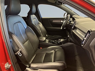 Volvo XC40 D4 AWD Geartronic R-Design Drag Navi Kamera Skinn S&V – bild 10