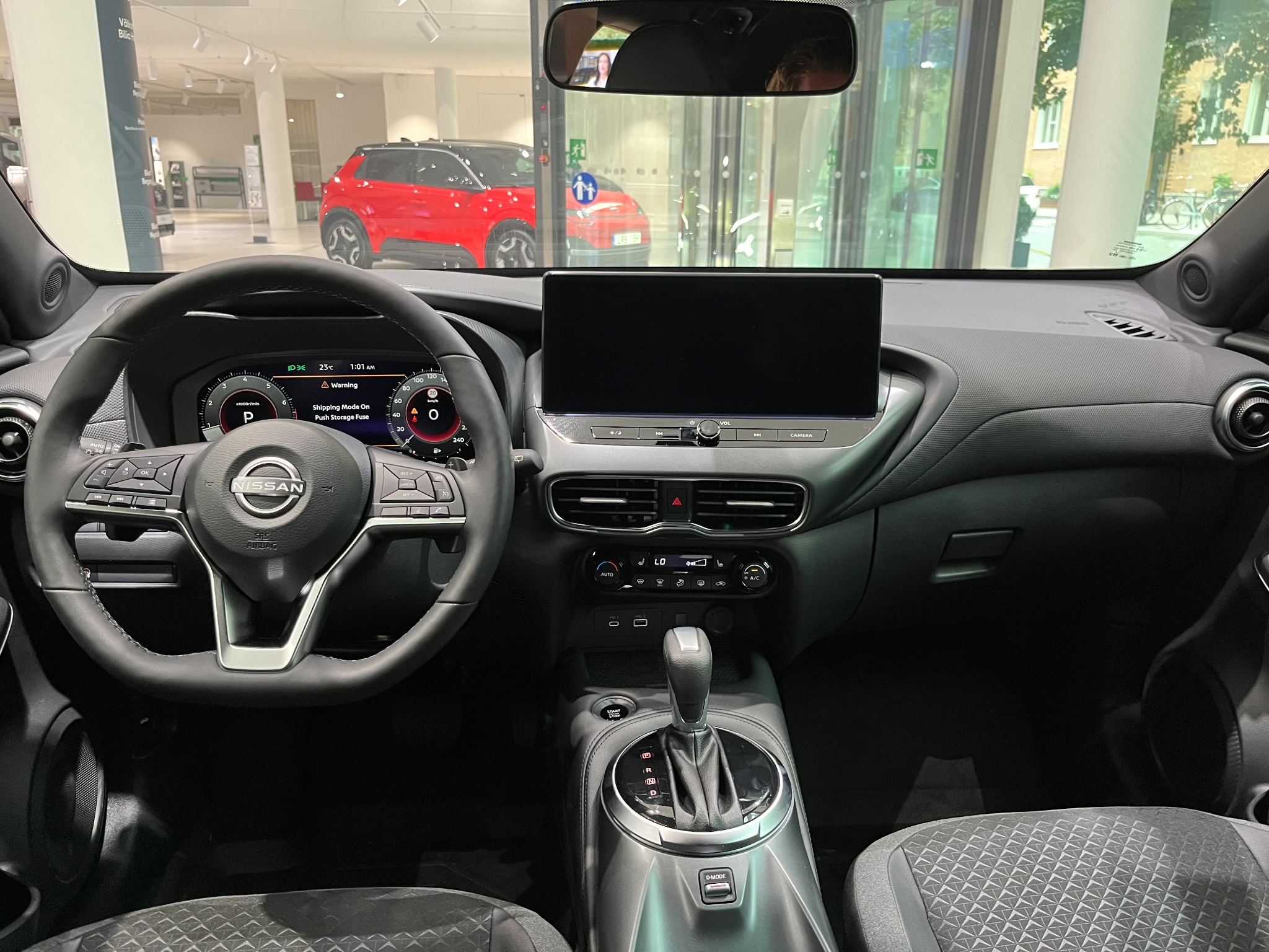 Nissan Juke N-Connecta 2025, bild 4/10