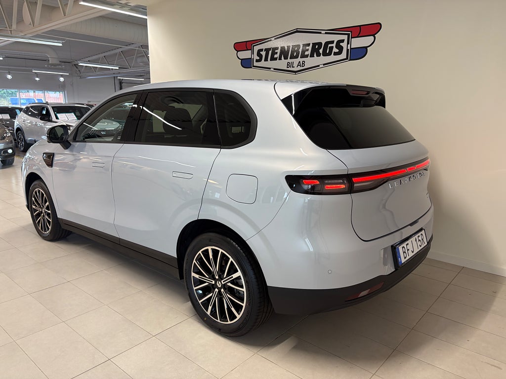Leapmotor B10 EREV 1.5 + 18.8 kWh Euro 6 thumbnail