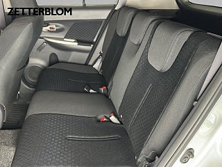 SUV Toyota Urban Cruiser 9 av 16