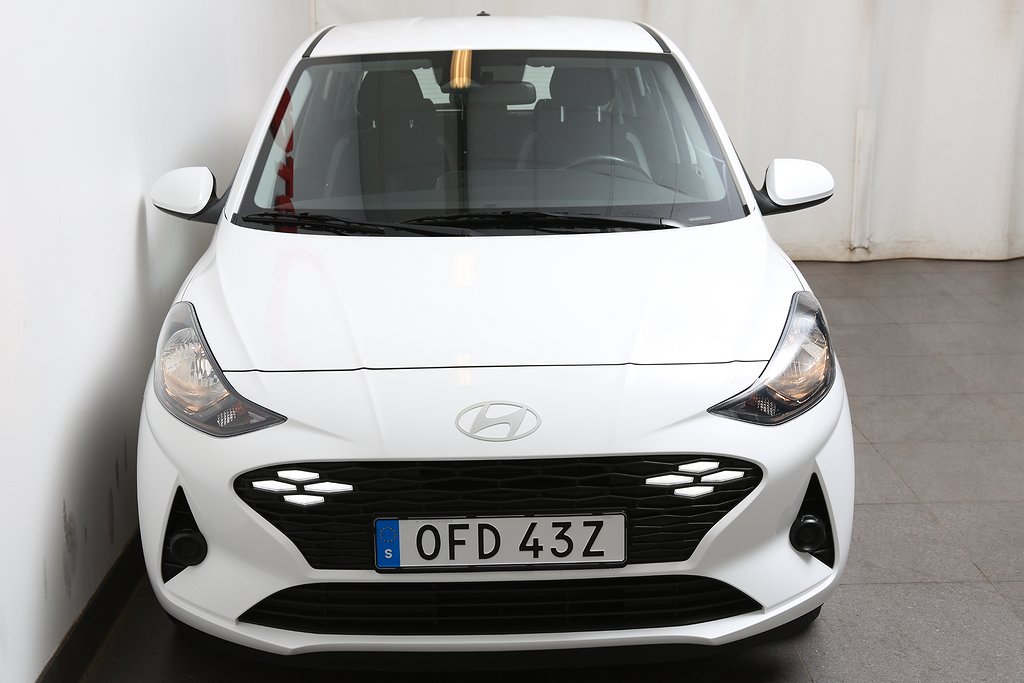 Hyundai i10 1,0 blue Essential 5D CarPlay Bluetooth 2024