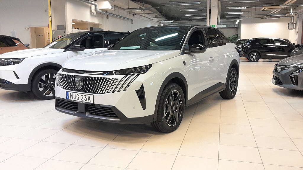 Peugeot 3008 HYBRID GT AUT Endast 250 mil