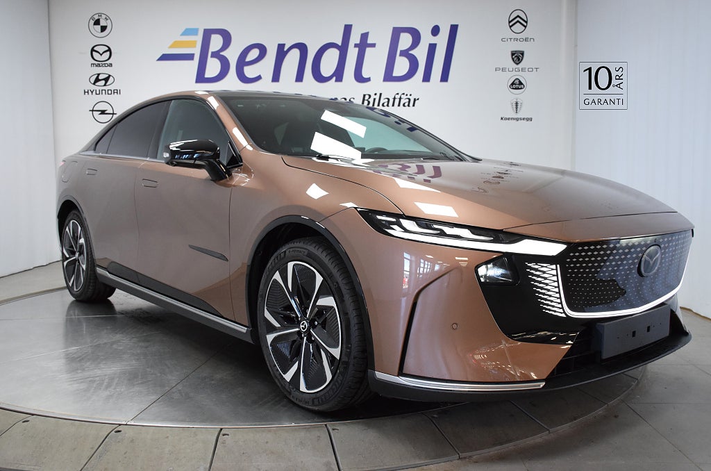 Mazda 6e 68.8 kwh Takumi / Panoramaglastak / Adaptiv Farth.